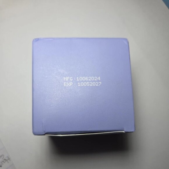 PureGlam Neck Firming Cream: Tightening & Lifting Anti-Aging Moisturizer 50ML - Picture 5 of 5